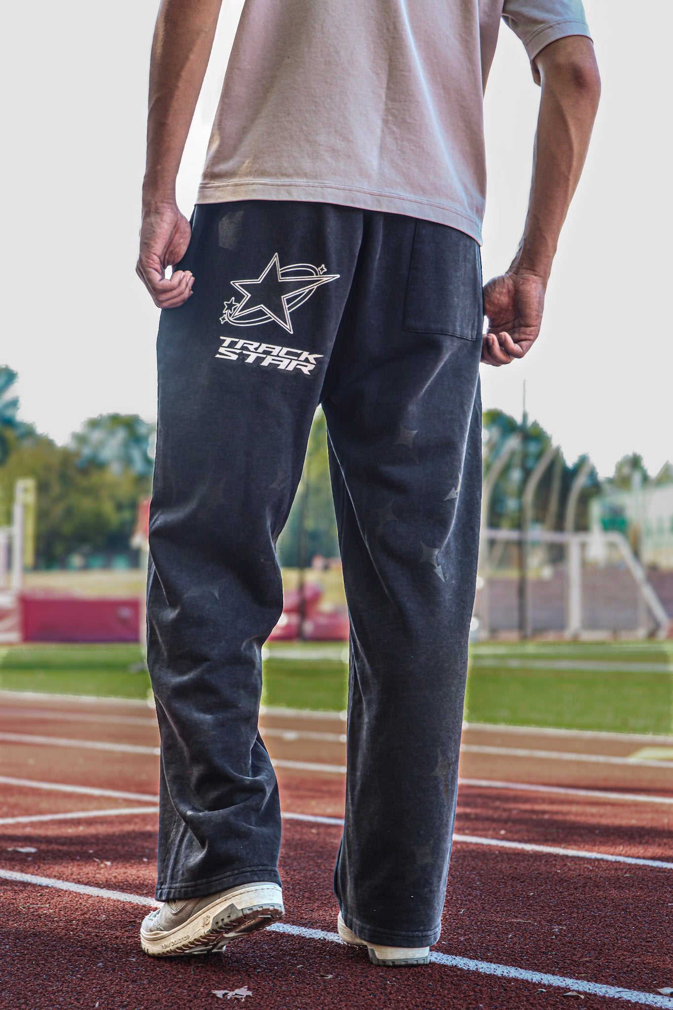 Star Sweats - Black